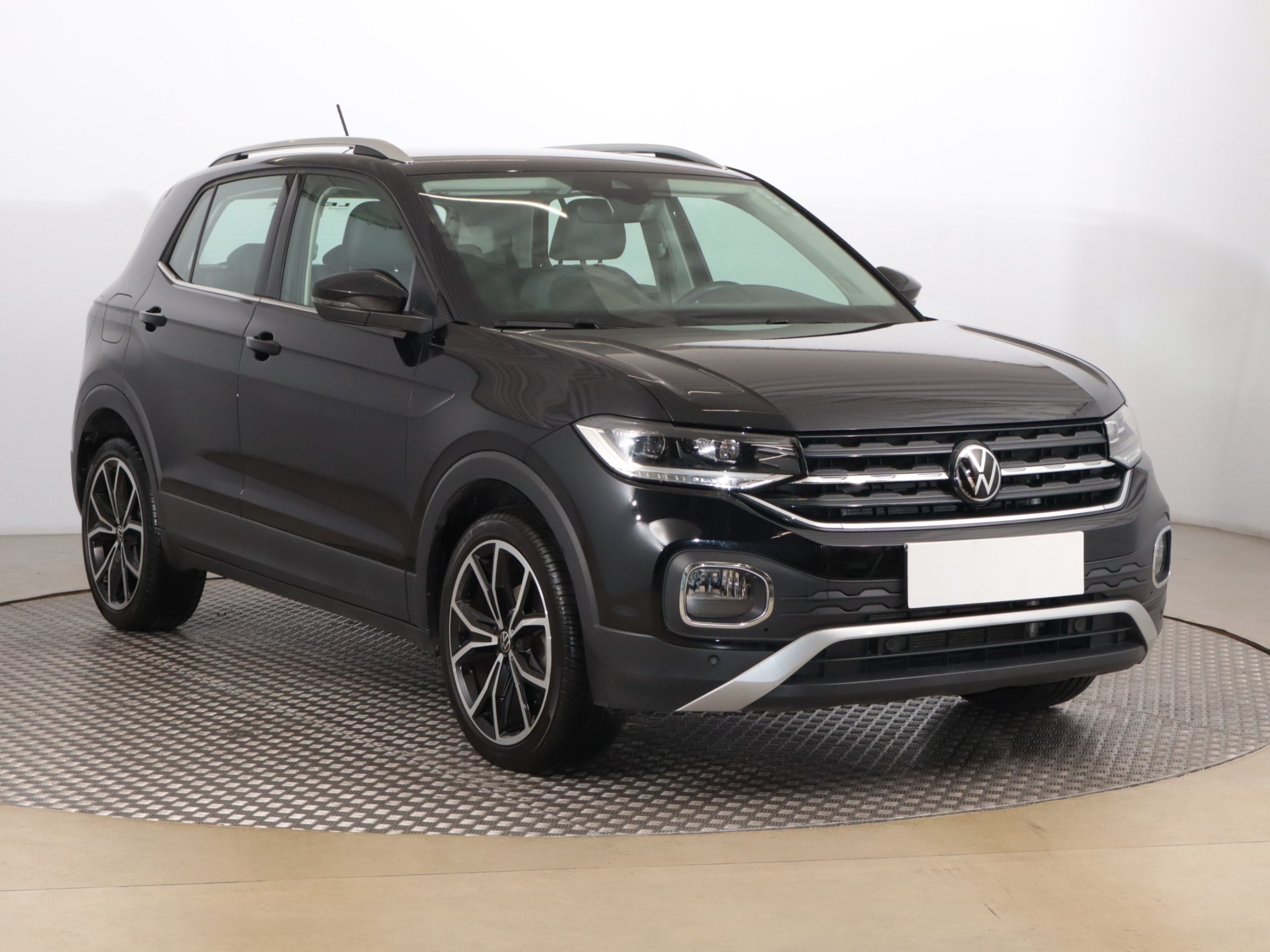 Volkswagen T-Cross 1.0 TSI SUV 2022 - 1