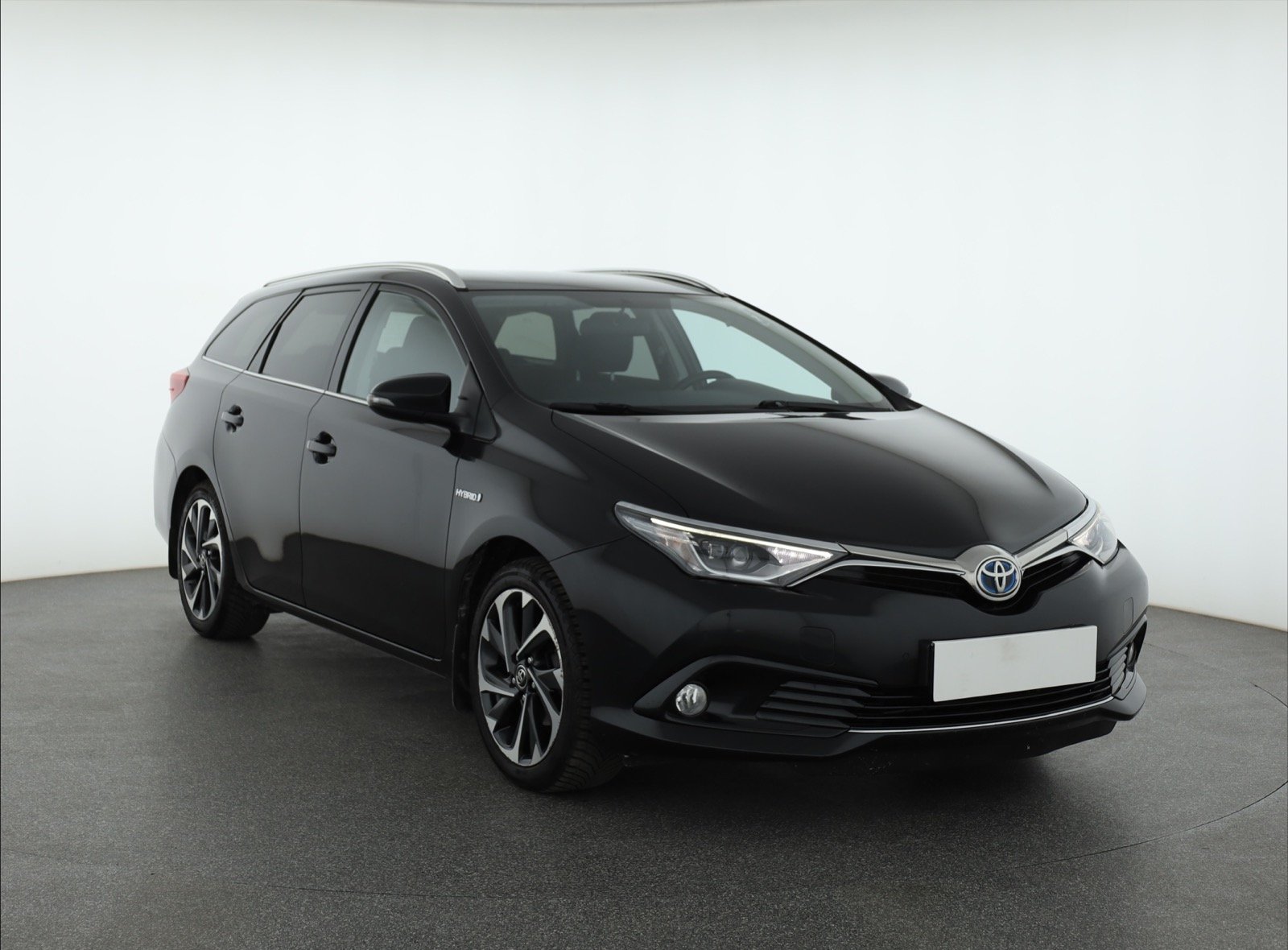 Toyota Auris 1.8 VVT-i Hybrid Wagon 2015 - 1