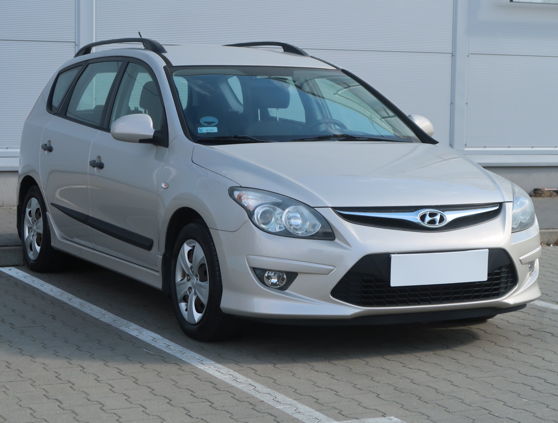 Hyundai i30 1.4 CVVT Kombi 2011 - 1