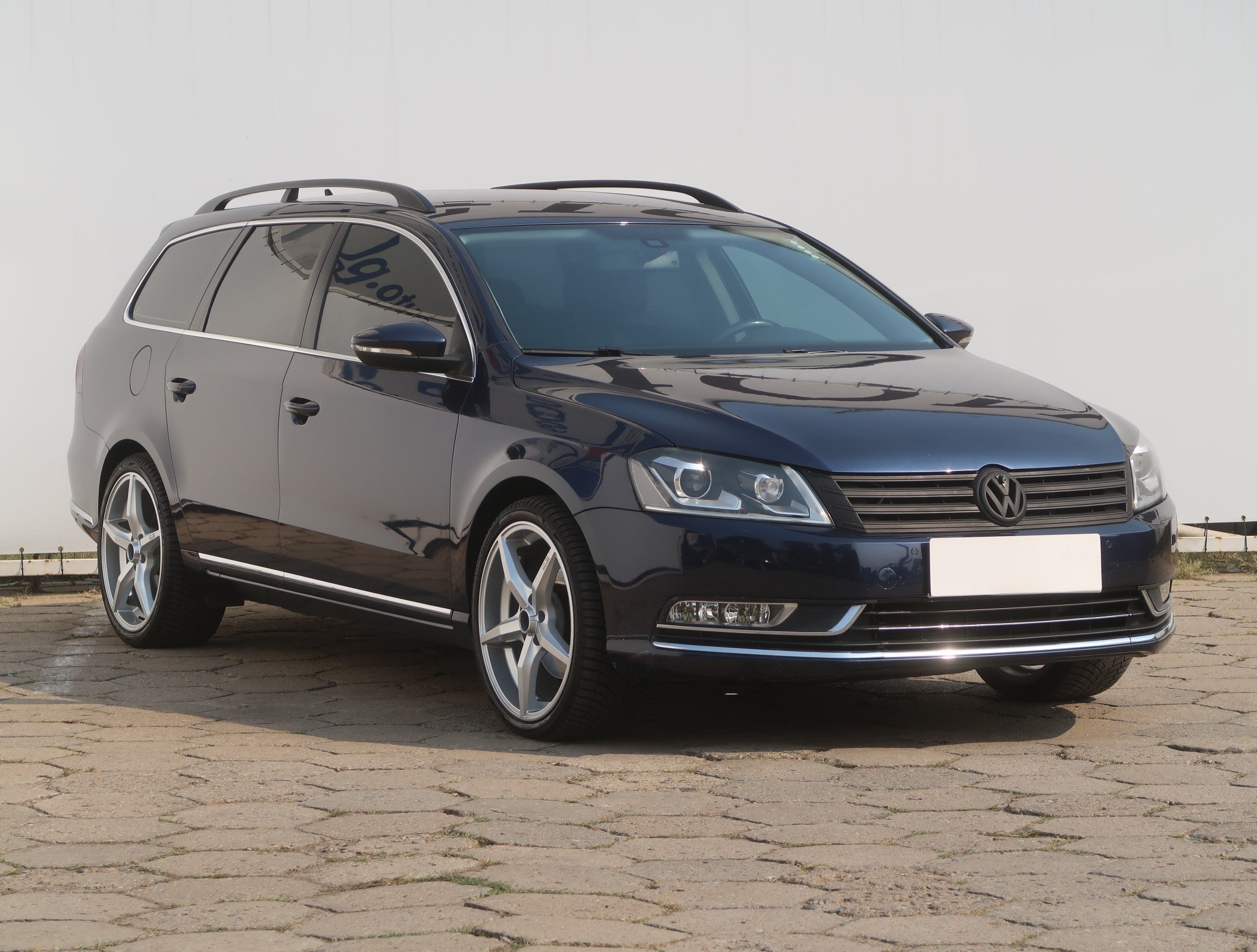 Volkswagen Passat 2.0 TDI Wagon 2013 - 1