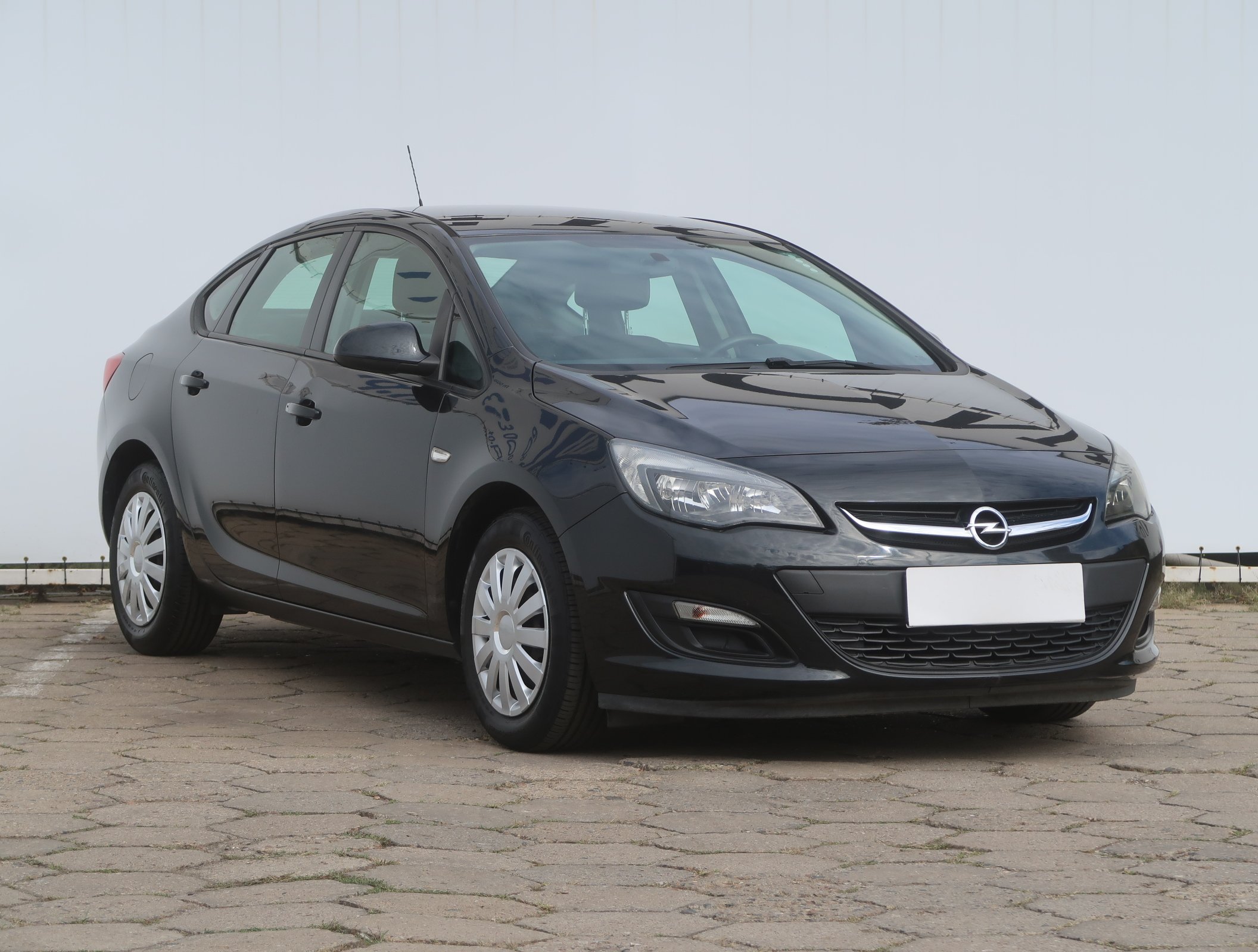 Opel Astra 1.4 Ecotec Sedan 2014 - 1