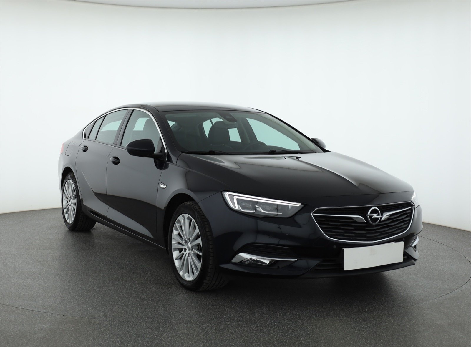 Opel Insignia 2.0 CDTI Hatchback 2018 - 1