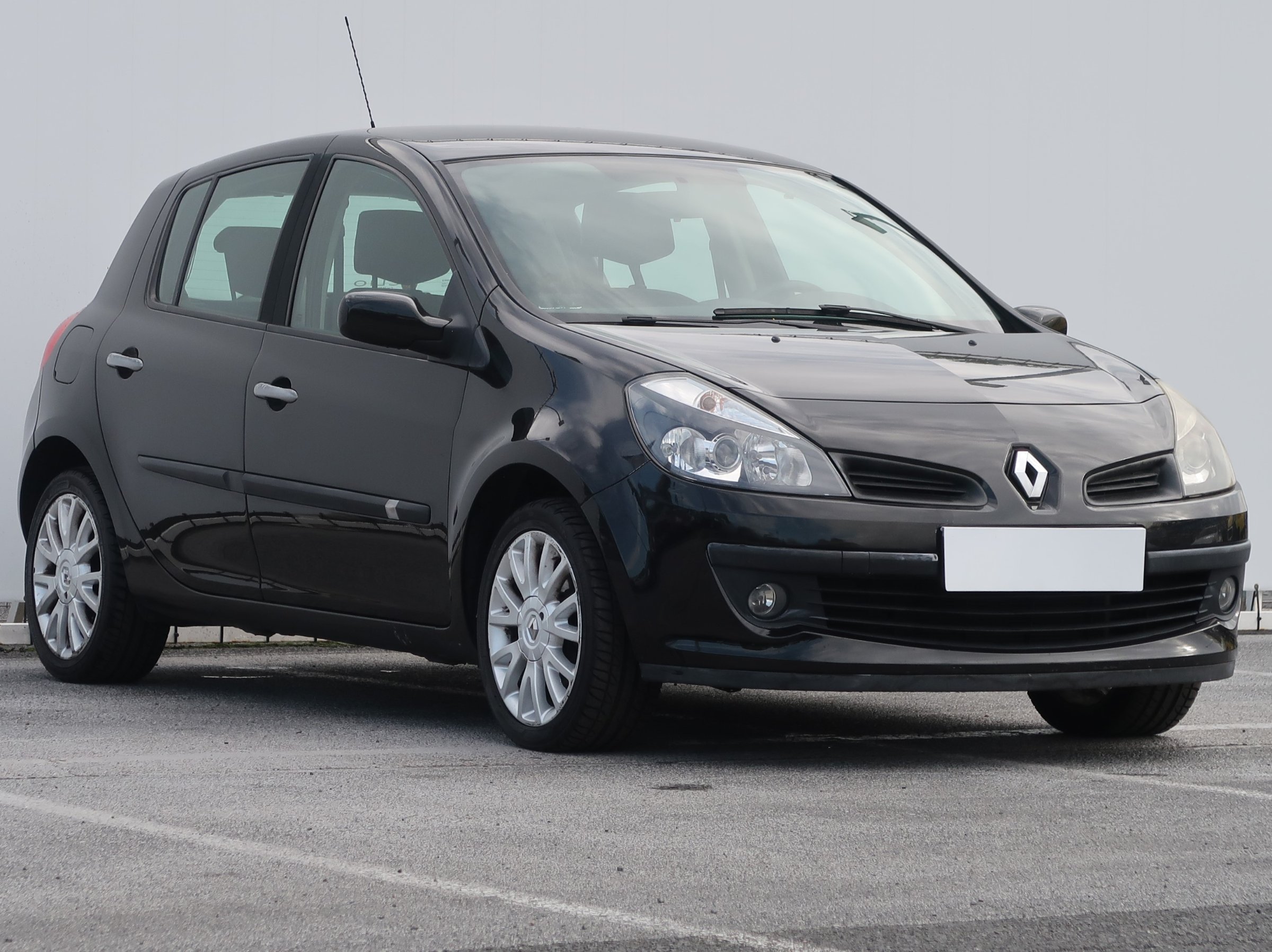 Renault Clio 1.6 MPI Hatchback 2006 - 1