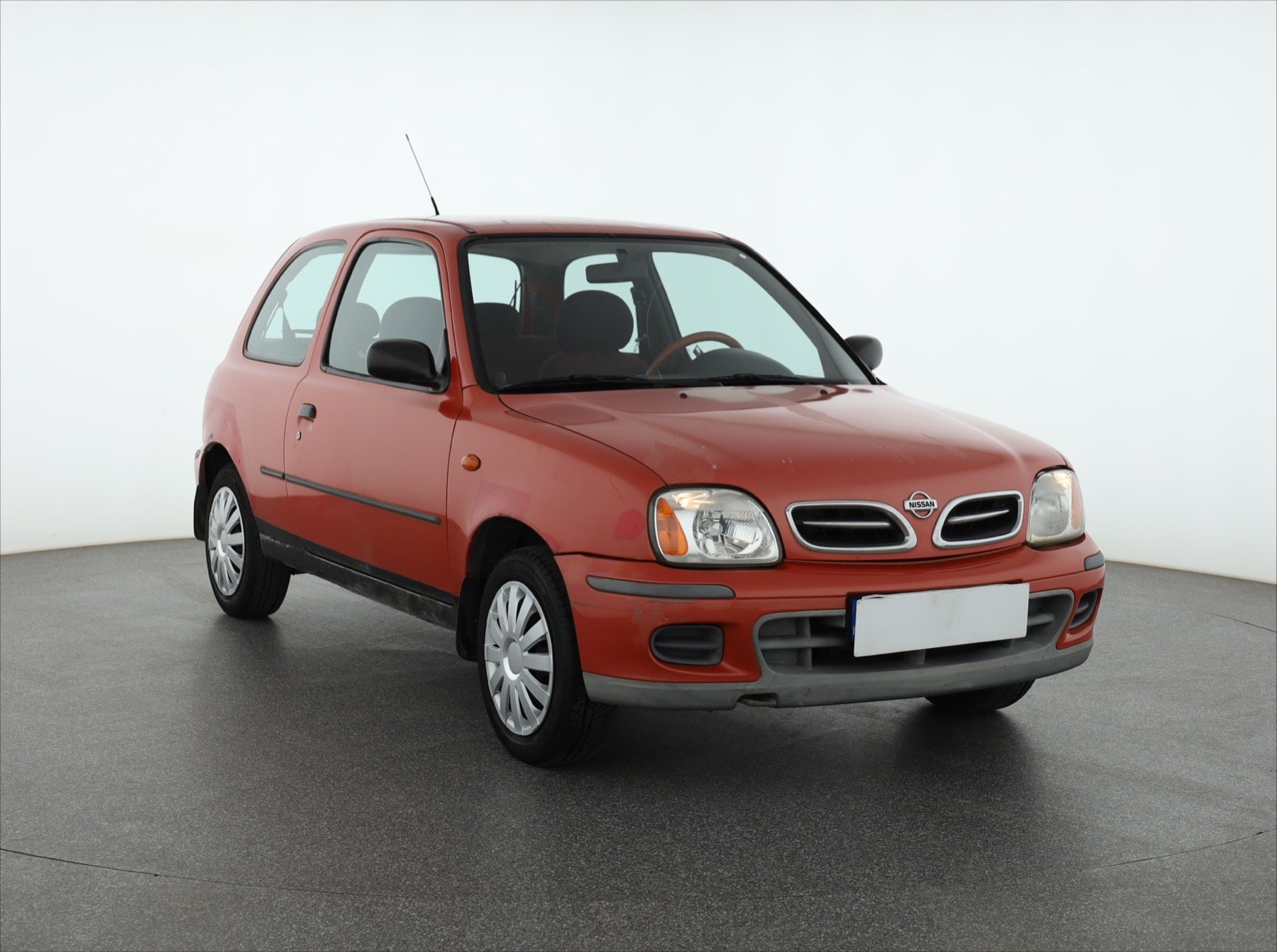 Nissan Micra 1.4 MPI Hatchback 2000 - 1