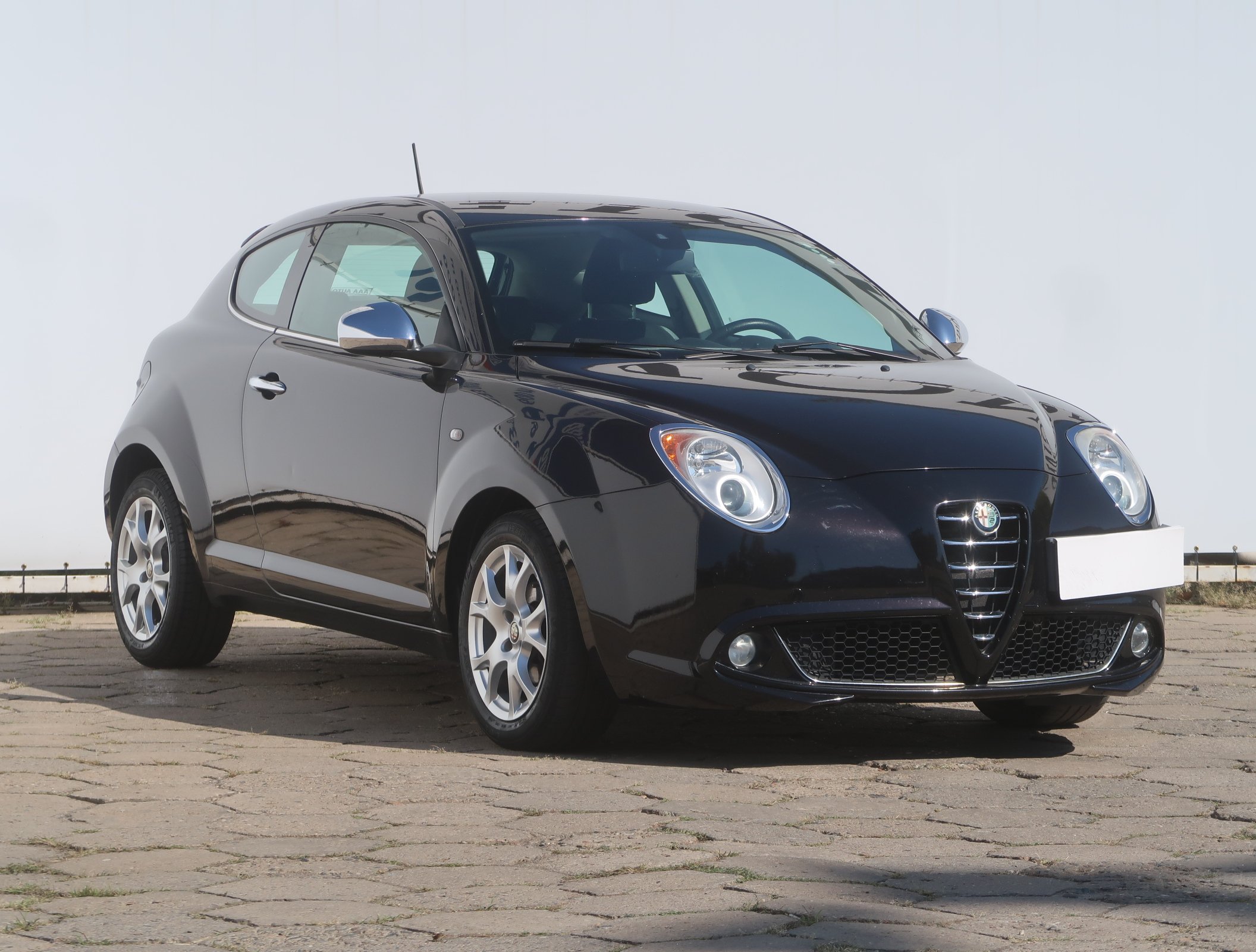 Alfa Romeo MiTo 1.4 MultiAir Hatchback 2011 - 1