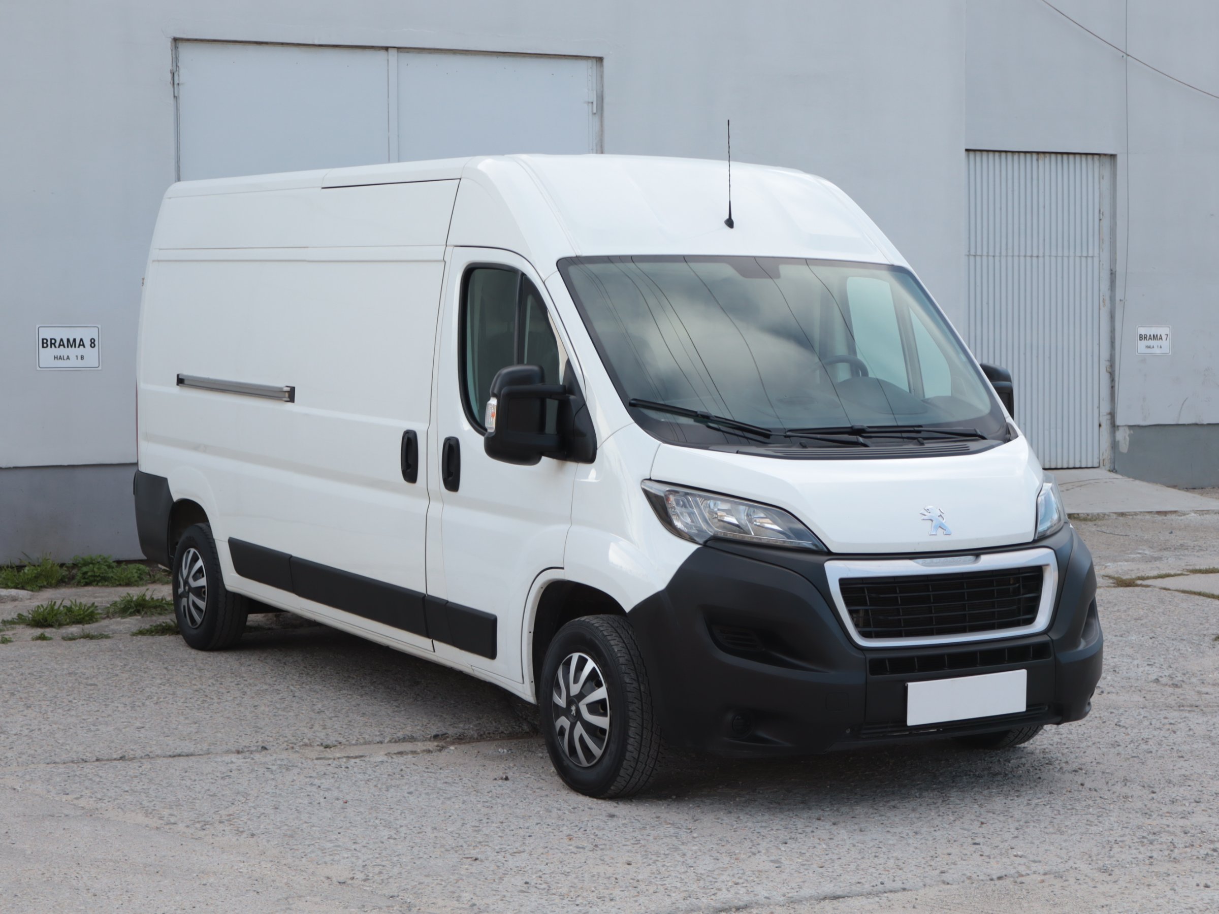 Peugeot Boxer 2.2 BlueHDi Furgon 2020 - 1