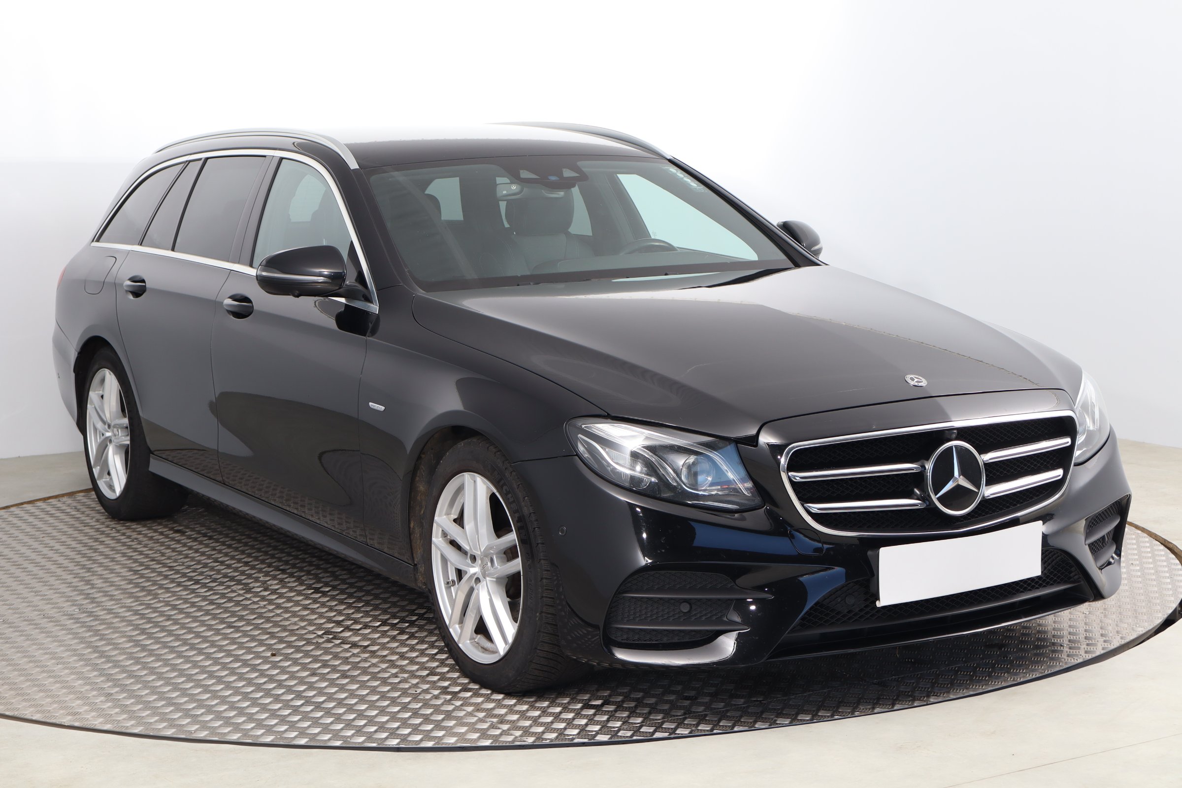 Mercedes-Benz E 300d Wagon 2019 - 1