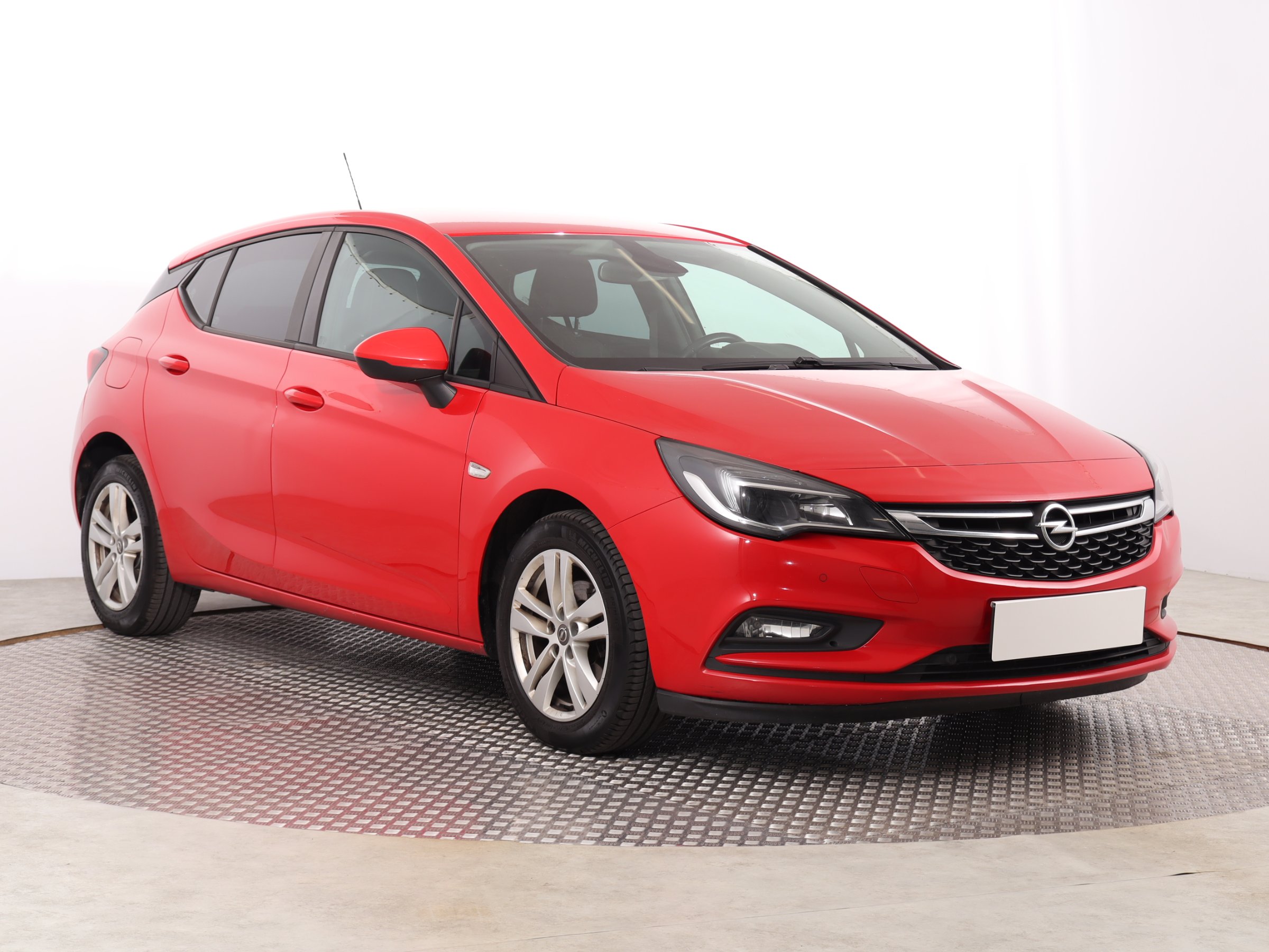 Opel Astra 1.6 CDTI Hatchback 2018 - 1