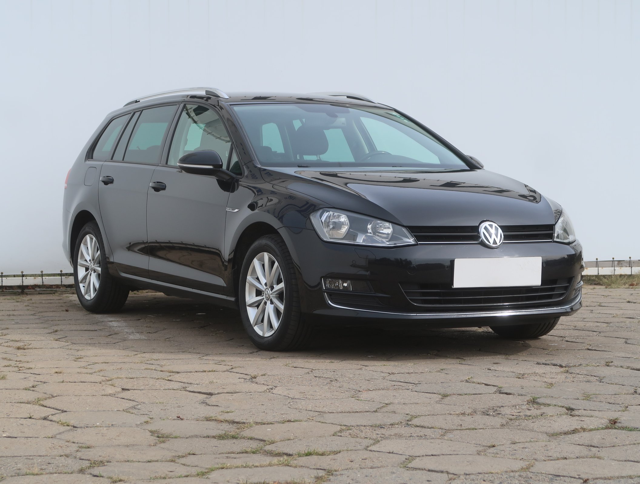 Volkswagen Golf 2.0 TDI Wagon 2015 - 1