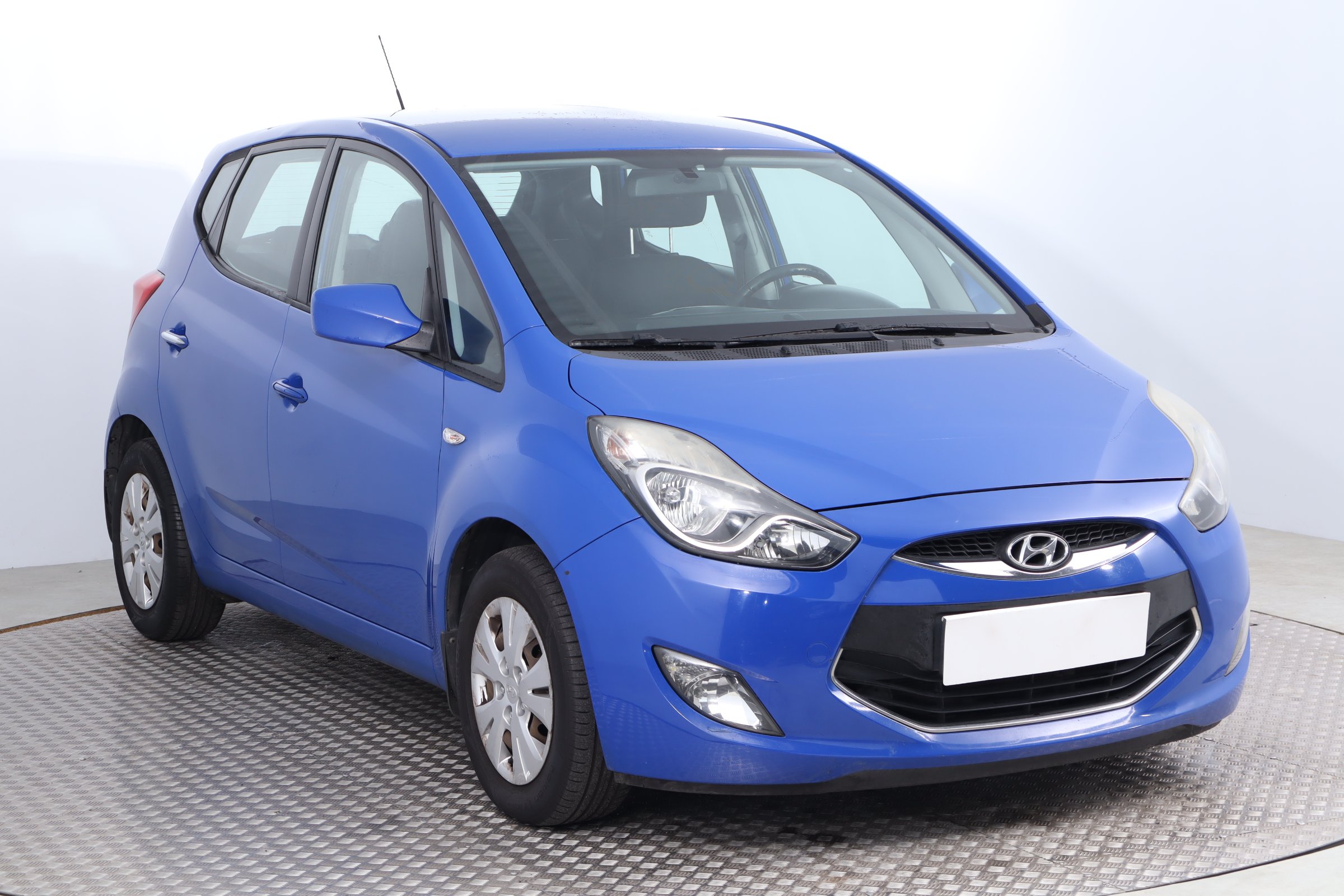 Hyundai ix20 1.4 CRDi Minivan 2013 - 1