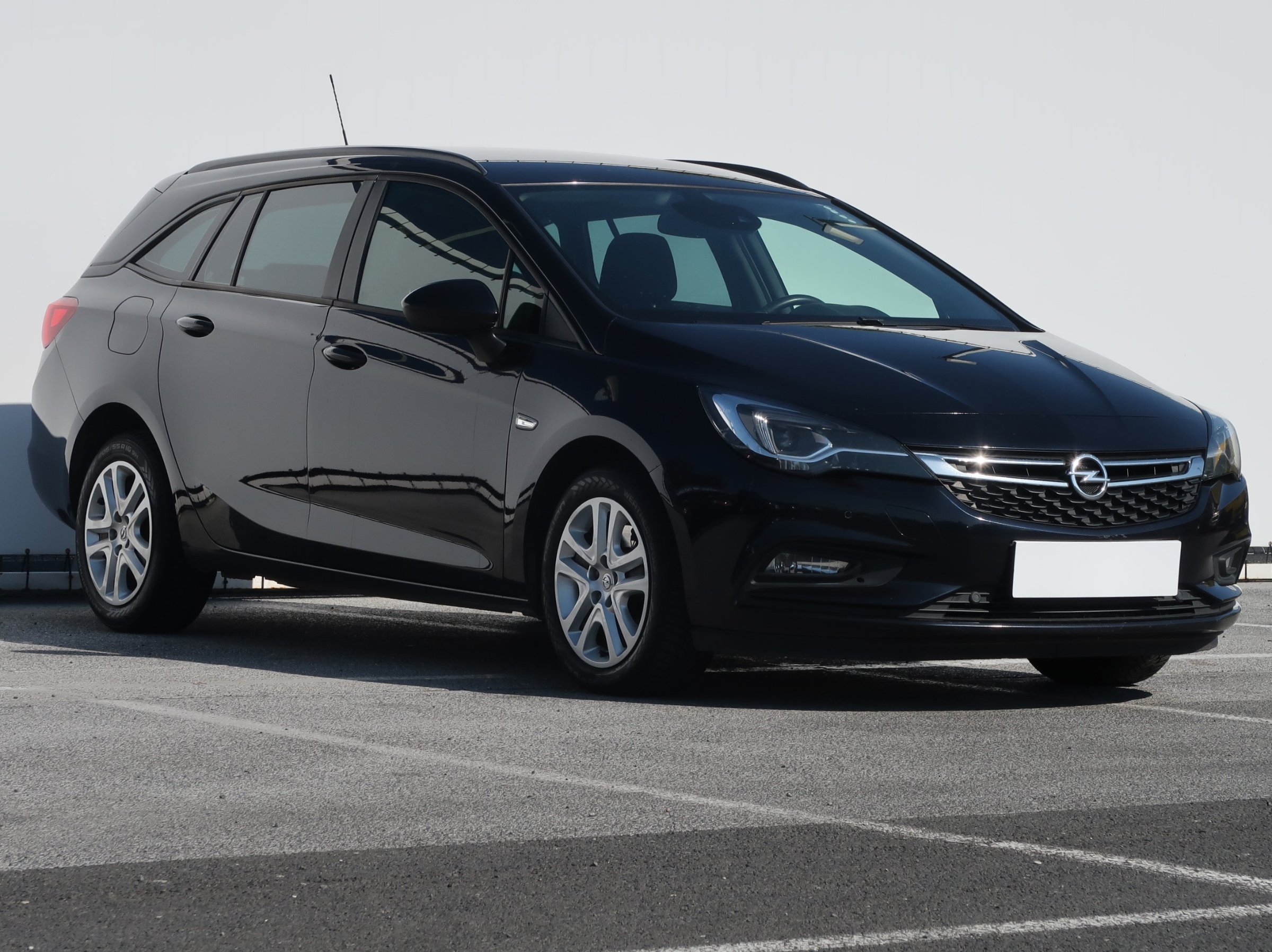 Opel Astra 1.6 CDTI Wagon 2018 - 1