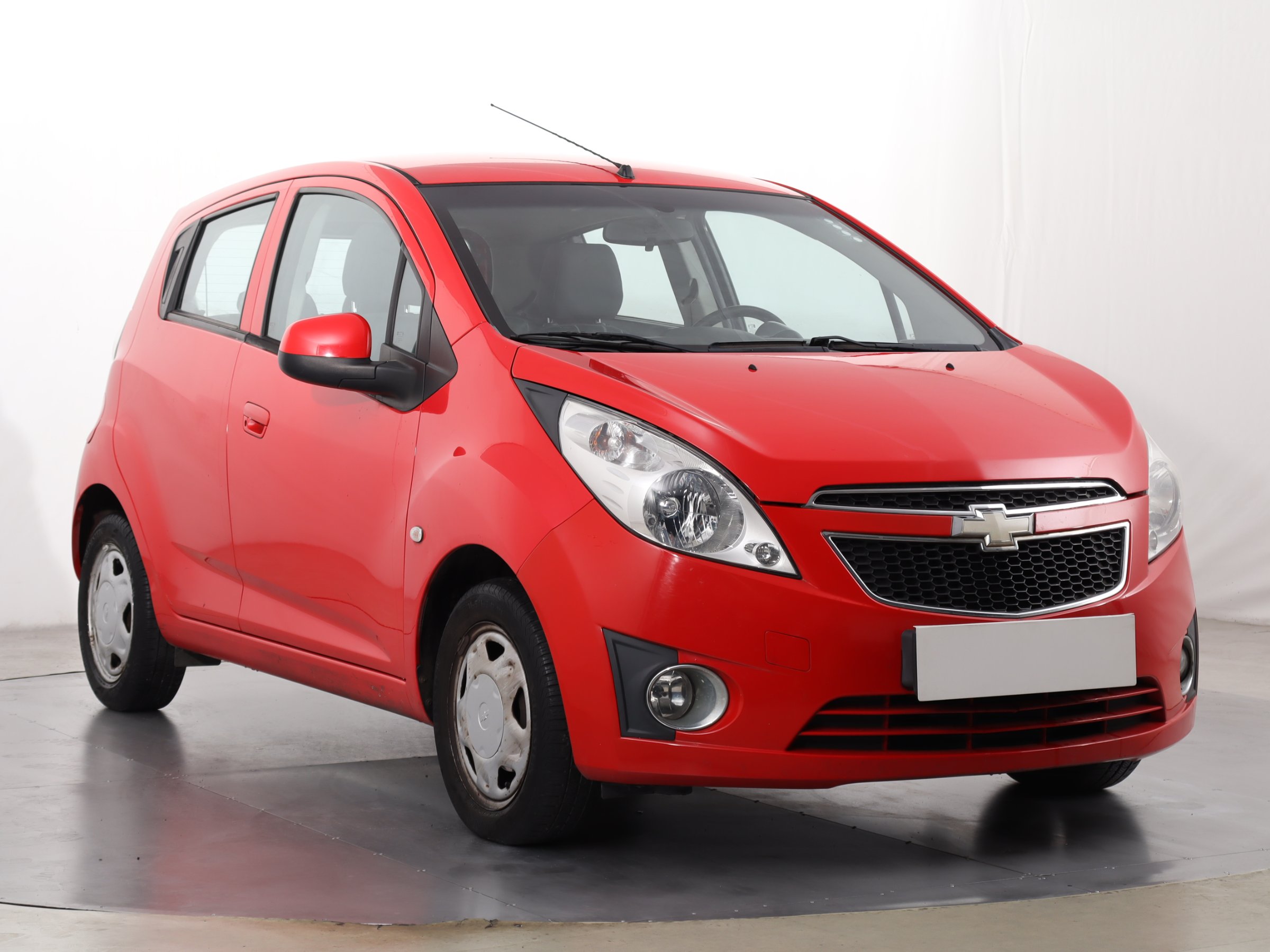 Chevrolet Spark 1.0 Ecotec Hatchback 2011 - 1