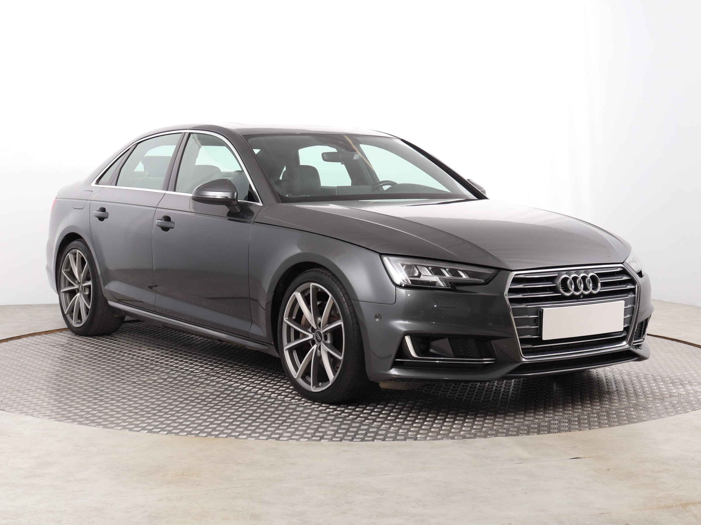 Audi A4 S line 3.0 TDI quattro Sedan 2015 - 1