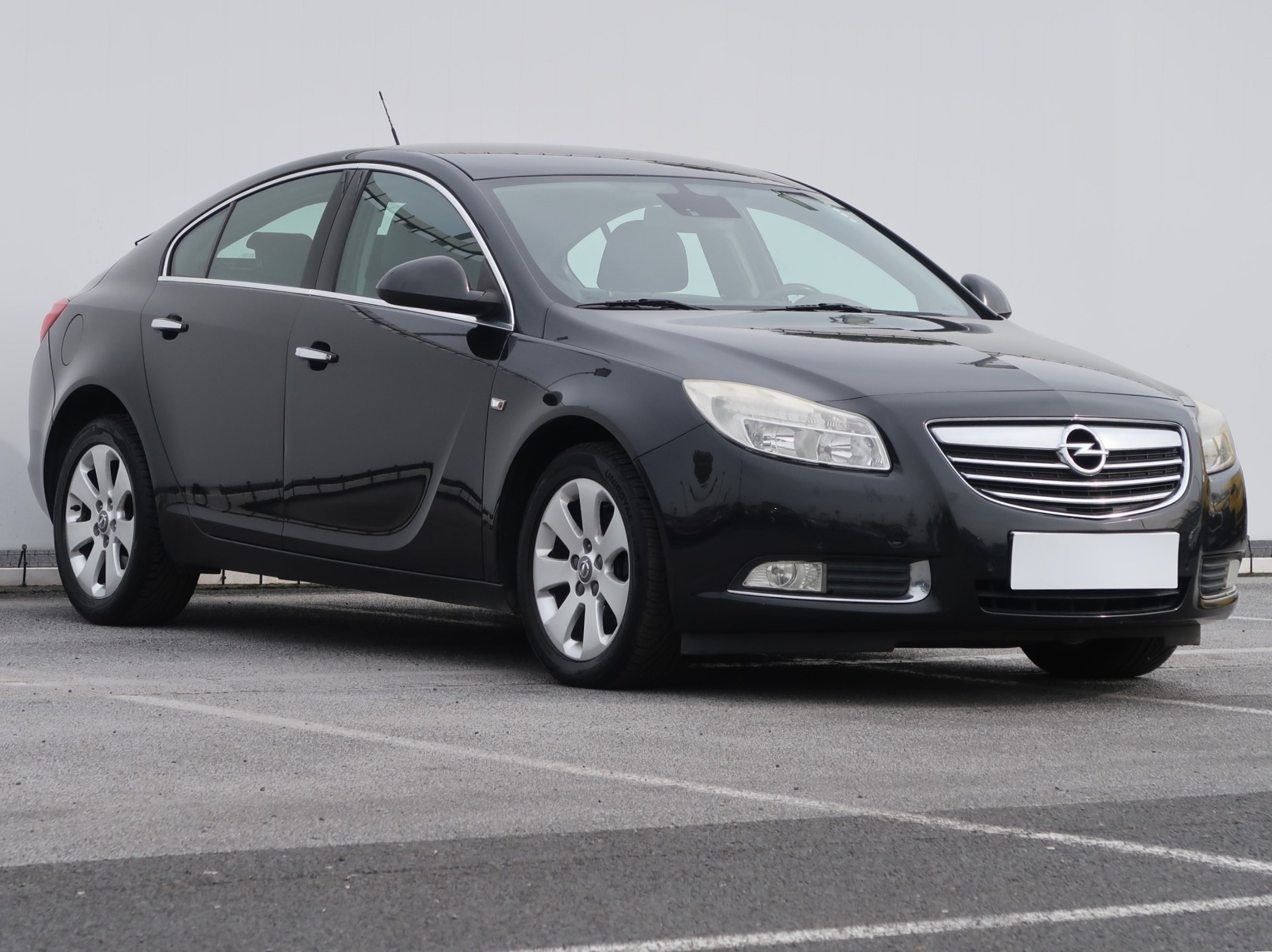 Opel Insignia 2.0 CDTI Hatchback 2010 - 1