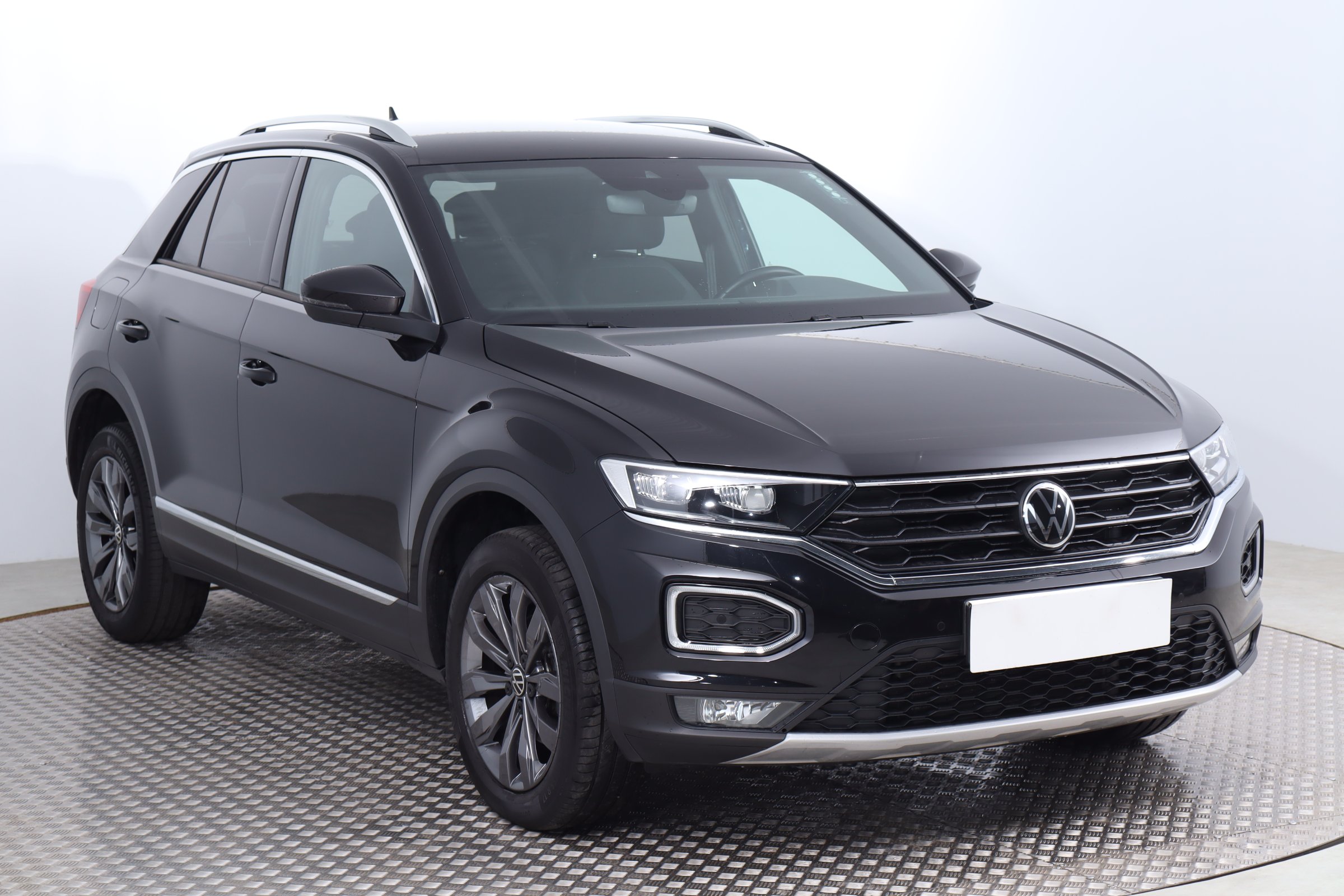 Volkswagen T-Roc 1.5 TSI EVO SUV 2021 - 1