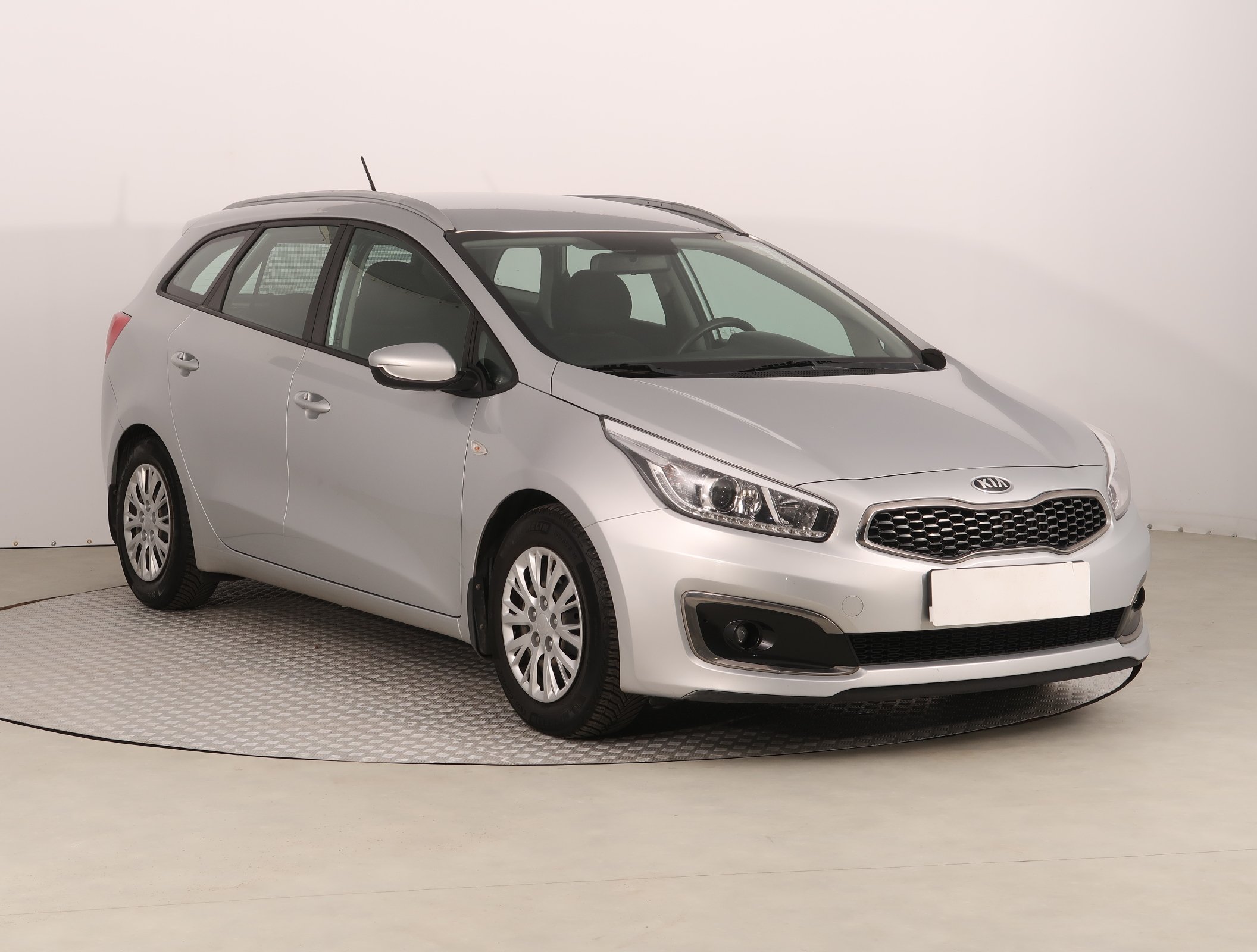 Kia Ceed 1.4 CRDi Kombi 2017 - 1