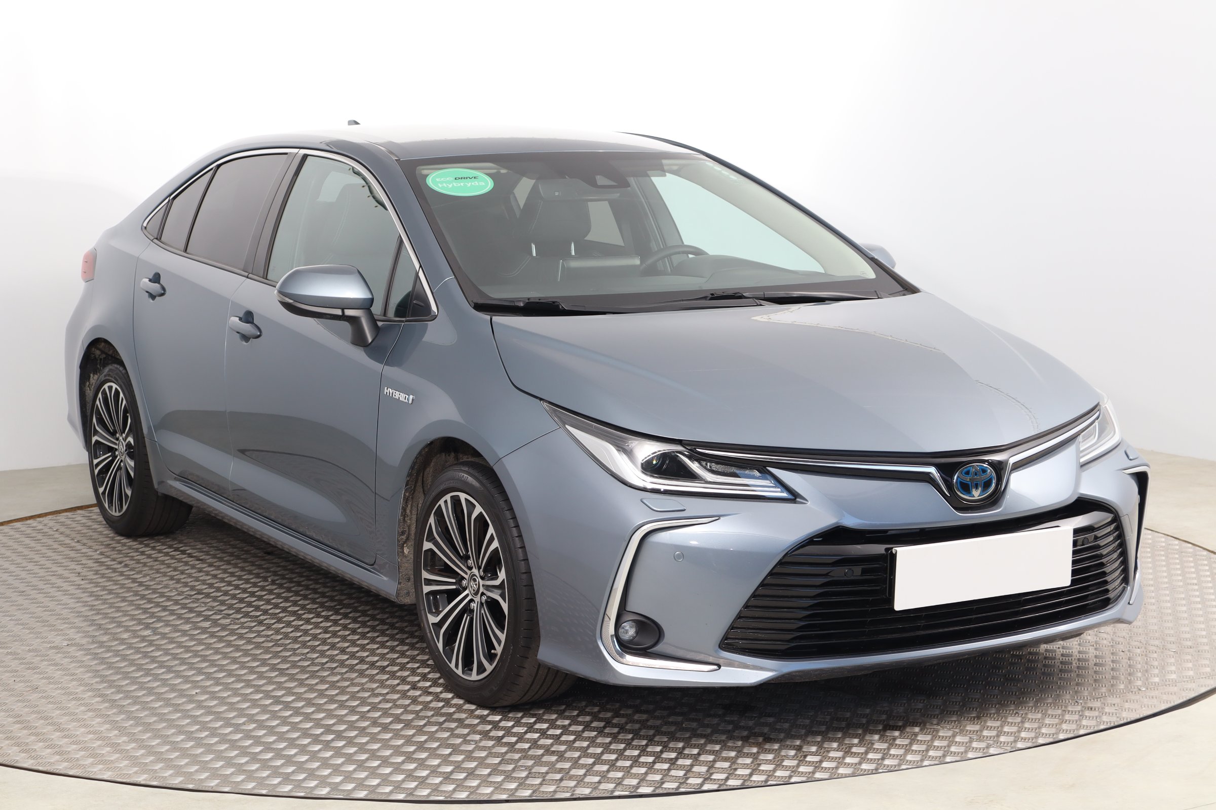 Toyota Corolla 1.8 VVT-i Hybrid Sedan 2019 - 1