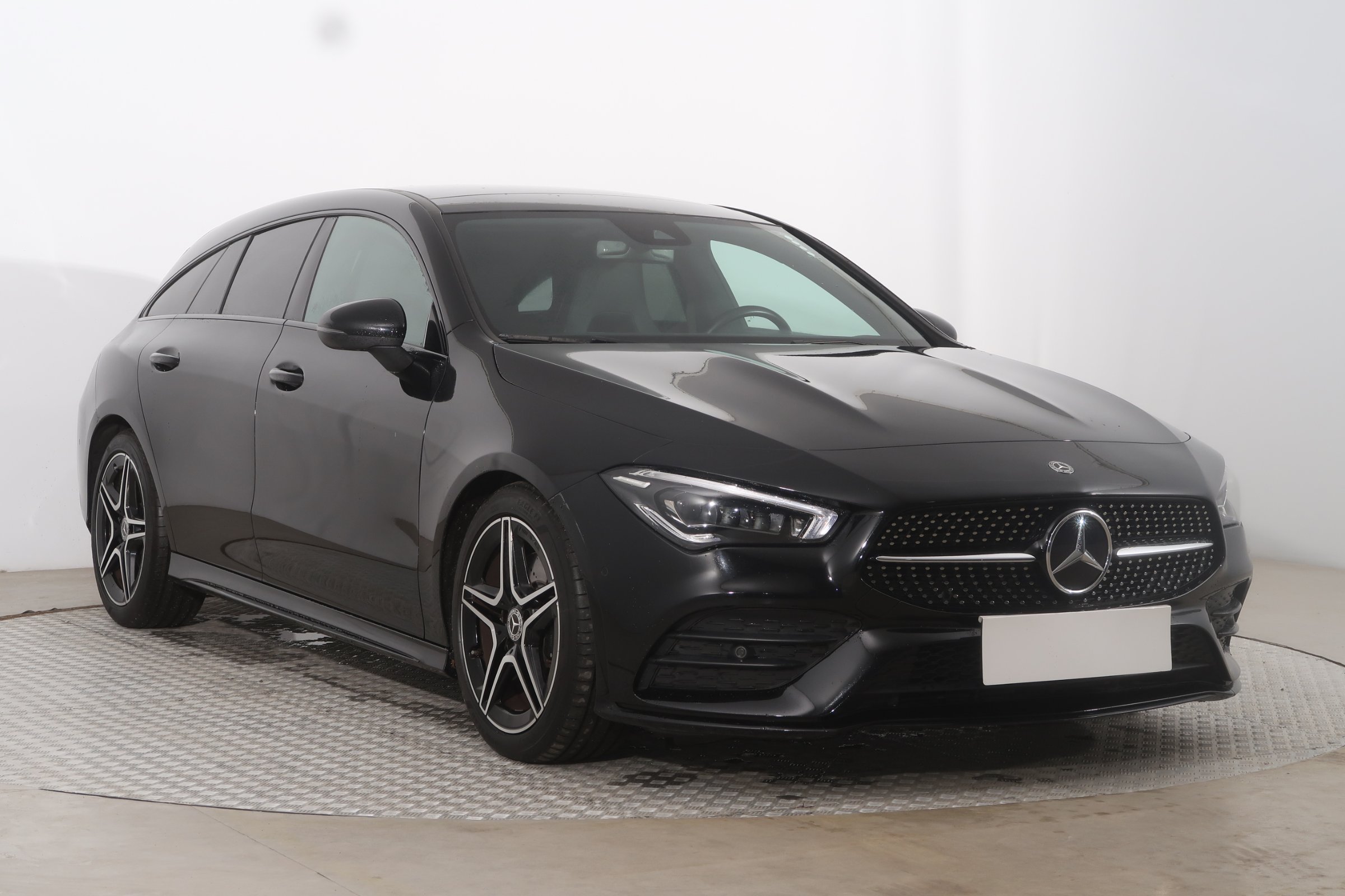 Mercedes-Benz CLA 200d Kombi 2019 - 1