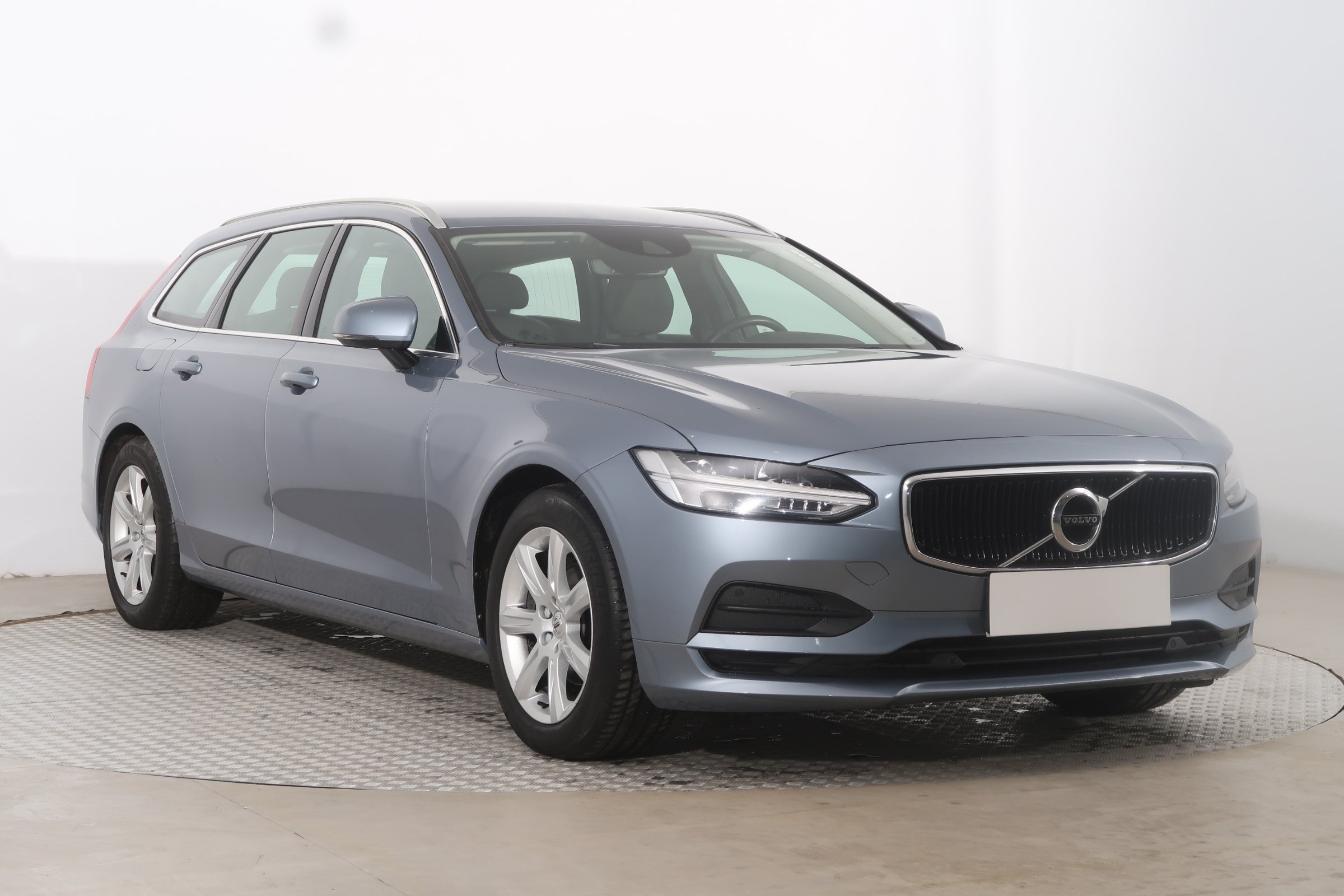 Volvo V90 2.0 D3 Wagon 2018 - 1