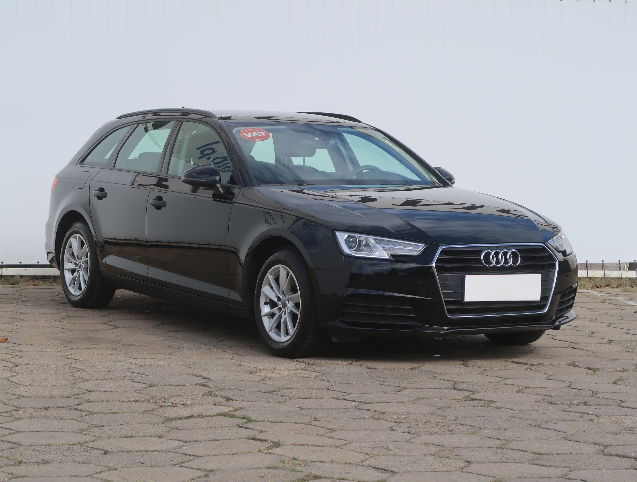 Audi A4 30 TDI Kombi 2019 - 1