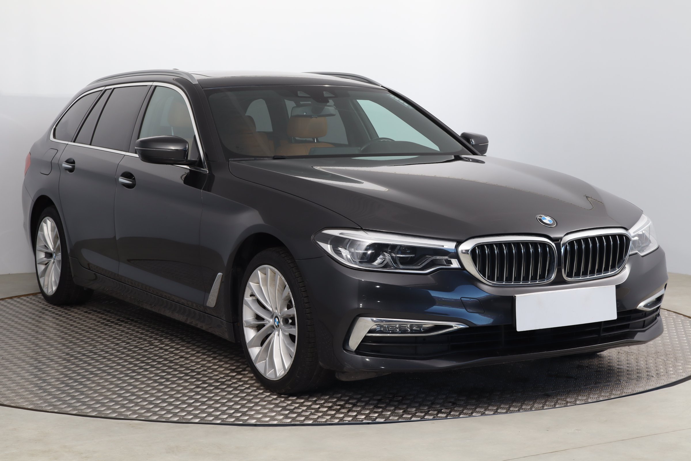 BMW 5 520d Wagon 2017 - 1