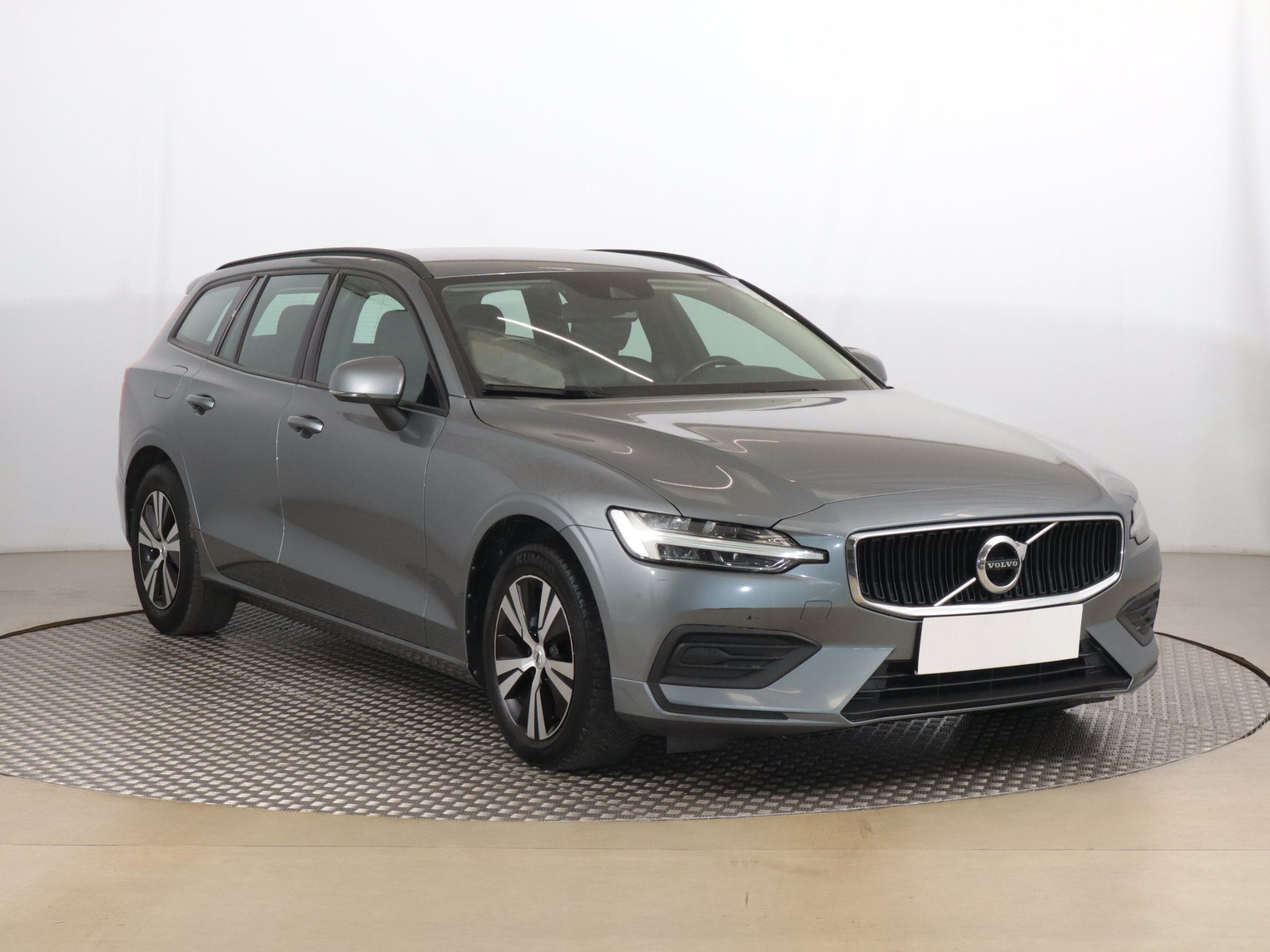 Volvo V60 2.0 D3 Kombi 2020 - 1