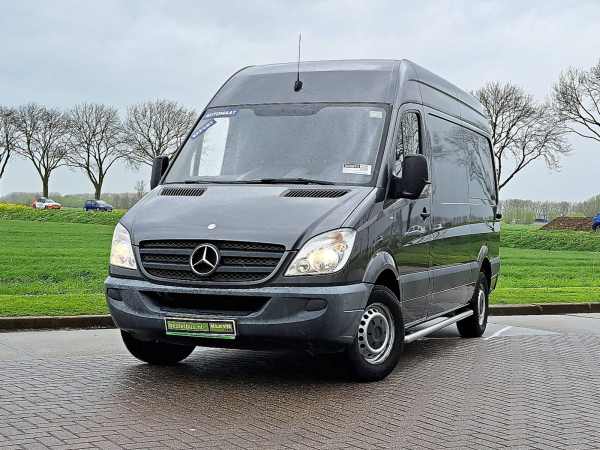 Mercedes-Benz Sprinter 313 CDI Furgon 2012 - 1