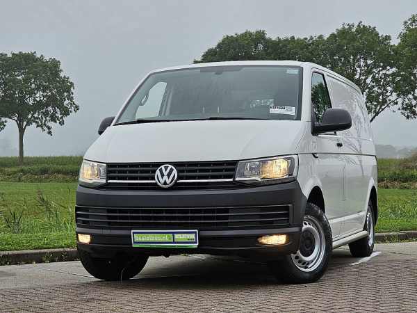 Volkswagen Transporter 2.0 TDI Furgon 2017 - 1