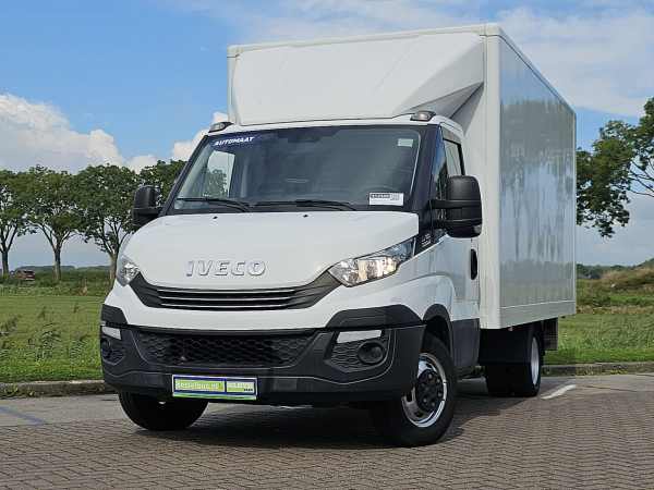 Iveco Daily 35C12 Box 2018 - 1