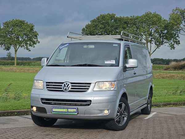 Volkswagen Transporter 2.0 TDI Furgon 2008 - 1