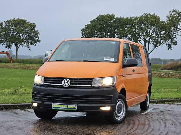 Volkswagen Transporter 2.0 TDI Furgon 2017 - 1